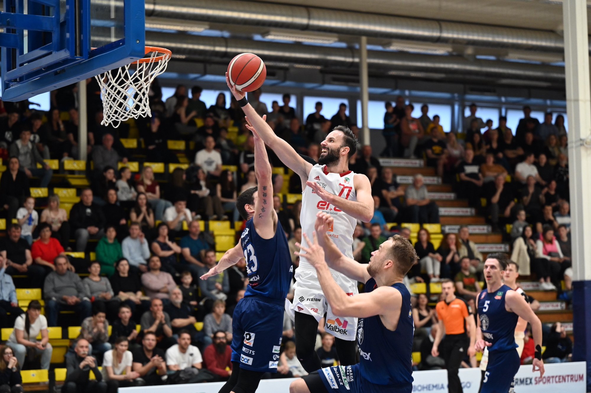 S PŘEHLEDEM POSTUPUJEME DO SEMIFINÁLE | ERA Basketball Nymburk